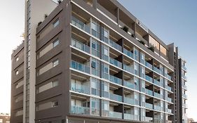 Honeysuckle Executive Apartments